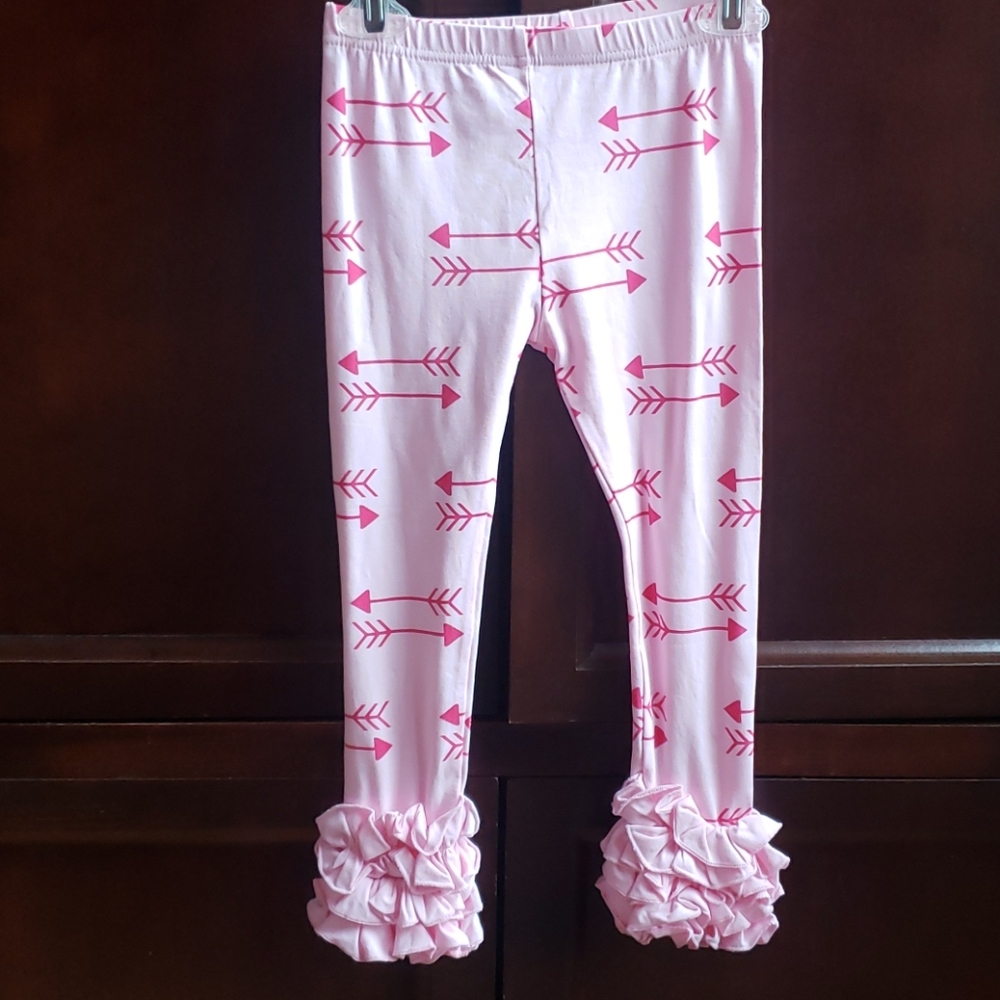 NWOT Ruffle Leggings